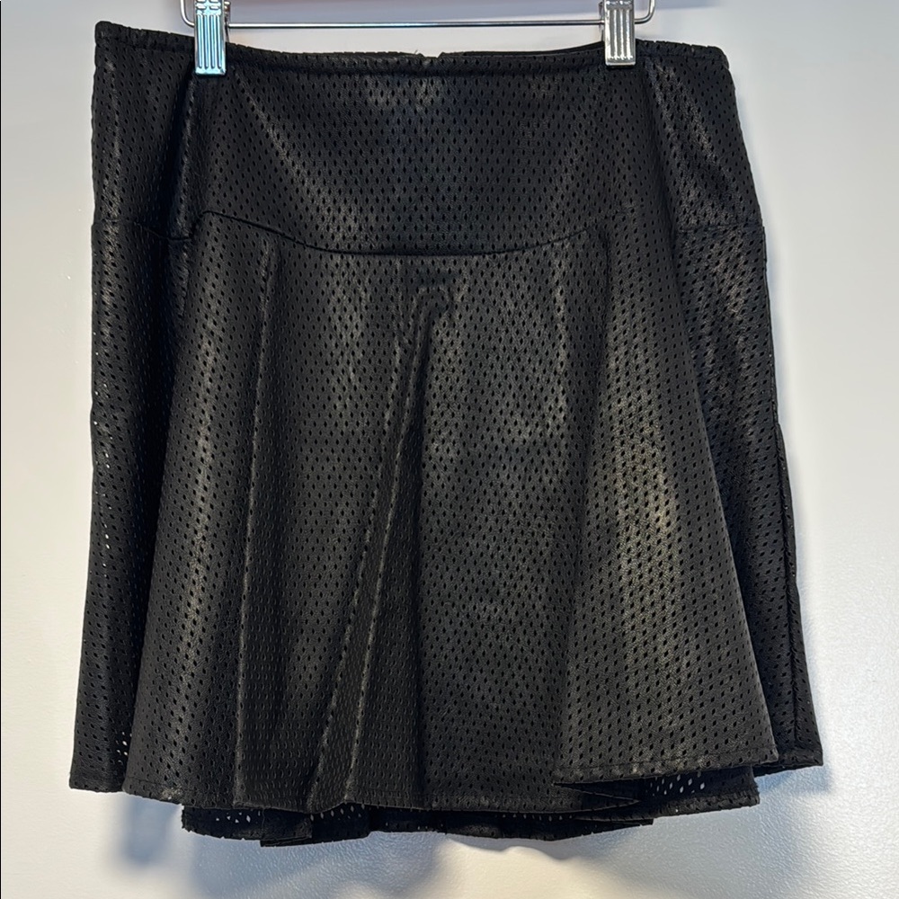 Lily White Black Pleated Skater Mini Skirt